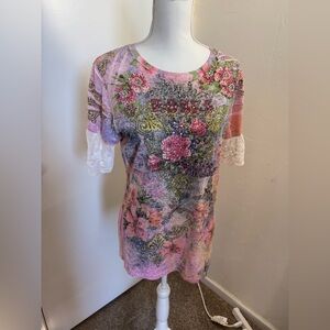 R.Rouge Floral Lace Sleeve Pink Short Sleeve Top Size Medium/Large